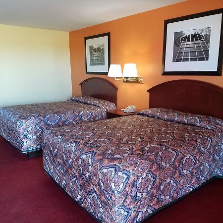 Executive Inn Panhandle ภายนอก รูปภาพ